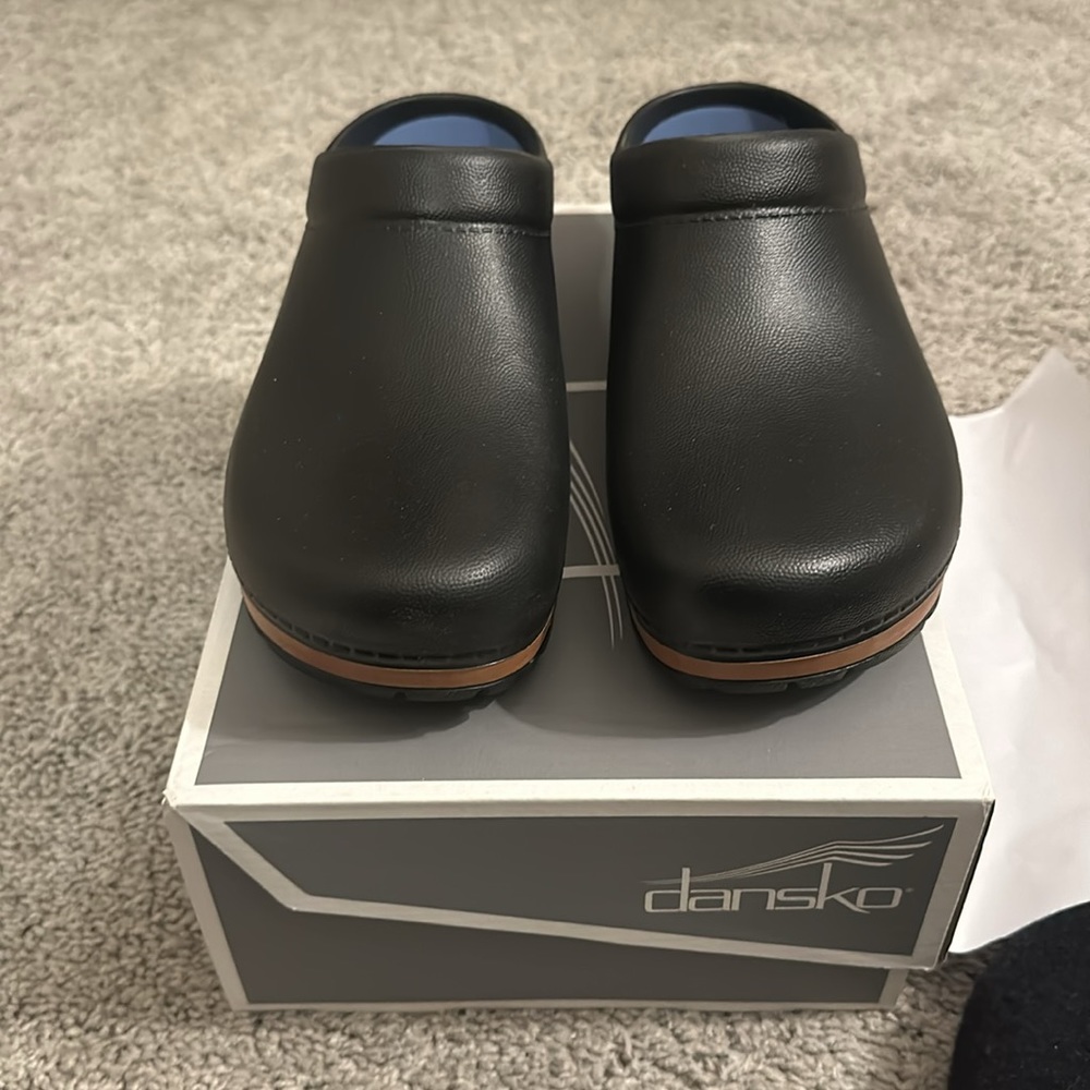 Dansko Men’s Brown Clogs Size 42 (8.5)